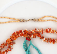 Load image into Gallery viewer, Santo Domingo Kewa Pueblo Turquoise and Shell Jacla Necklace by Gracia SKU233296