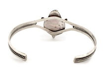 Load image into Gallery viewer, Zuni Native American Orange Spiny Shell Corn Bracelet by Etsate SKU233328