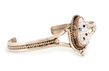 Load image into Gallery viewer, Zuni Native American Mother of Pearl Corn Bracelet by Etsate SKU233330