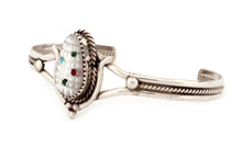 Load image into Gallery viewer, Zuni Native American Mother of Pearl Corn Bracelet by Etsate SKU233331